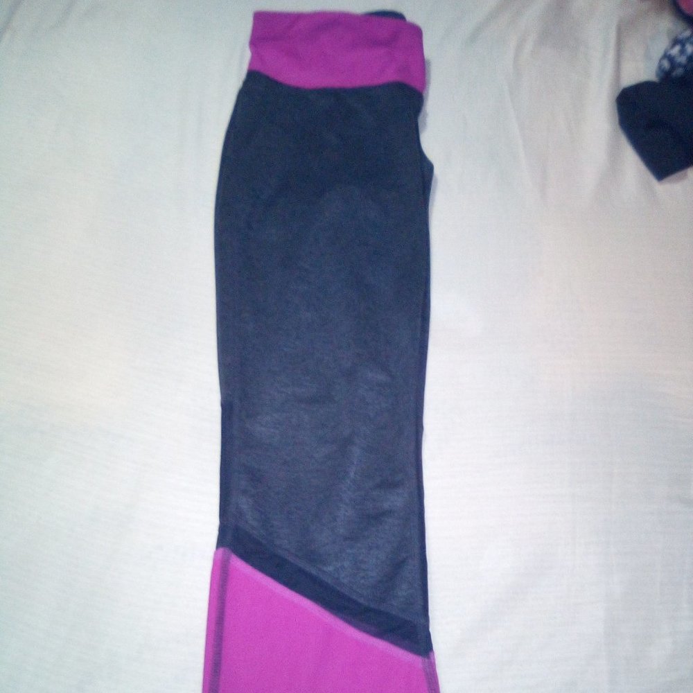 Xersion Move Women's High-Rise 7/8 Ankle Leggings